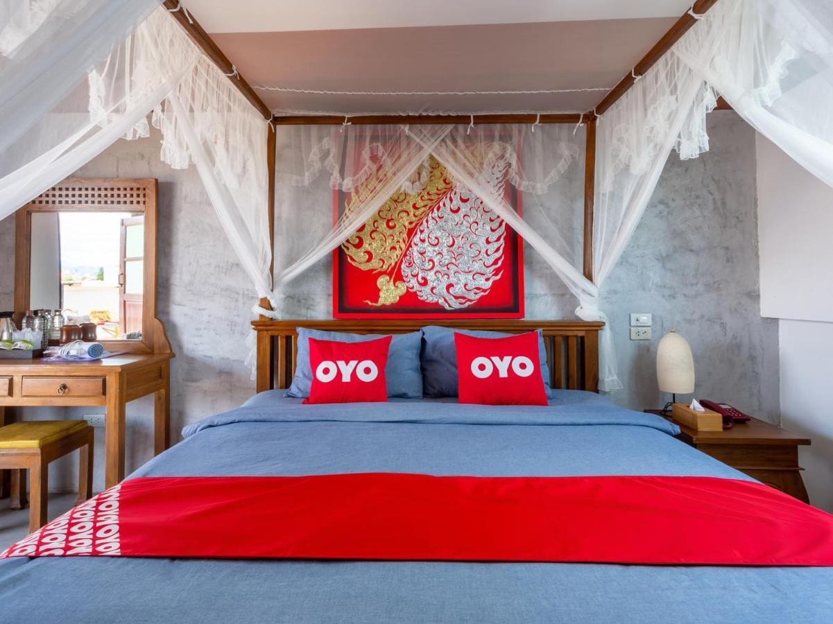 Oyo 1093 De Nawarat Chiang Mai Boutique Apartment Esterno foto