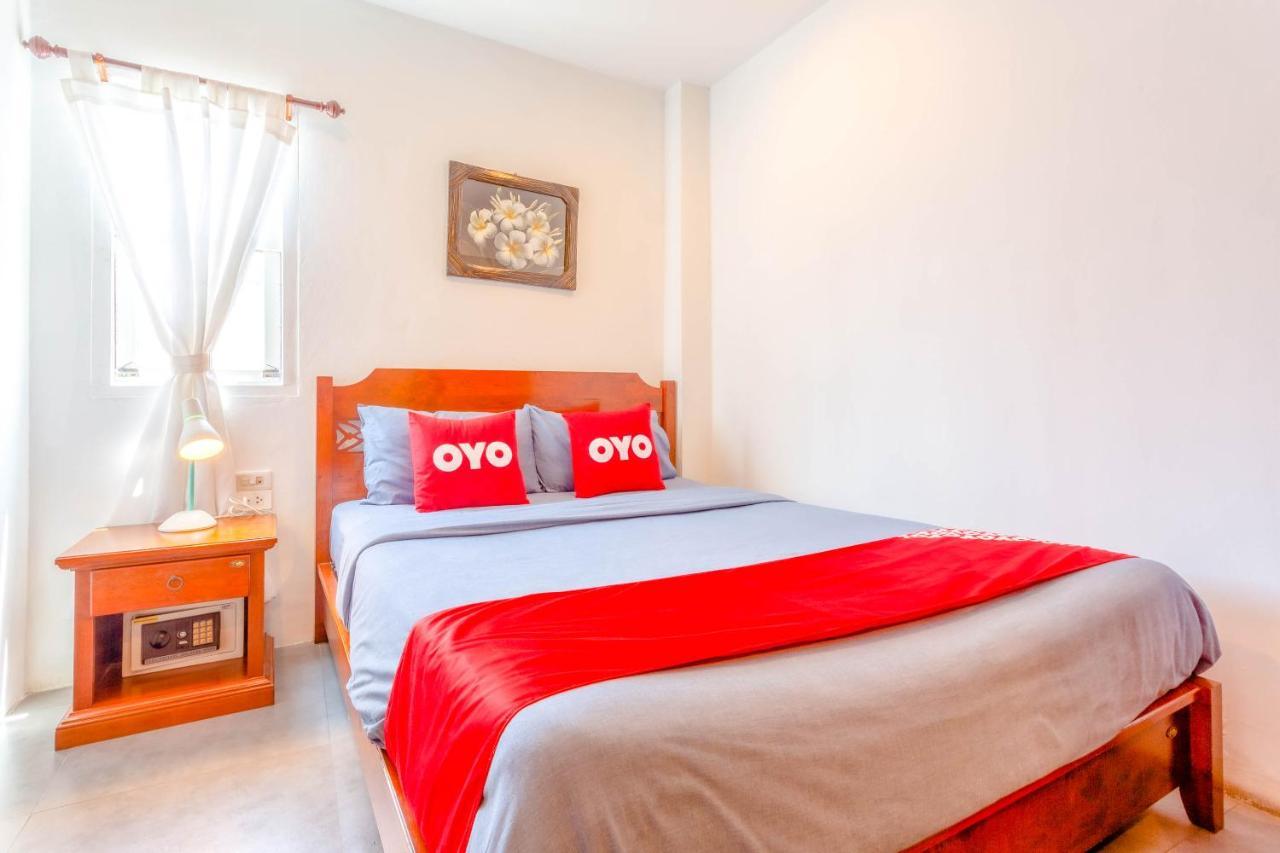 Oyo 1093 De Nawarat Chiang Mai Boutique Apartment Esterno foto