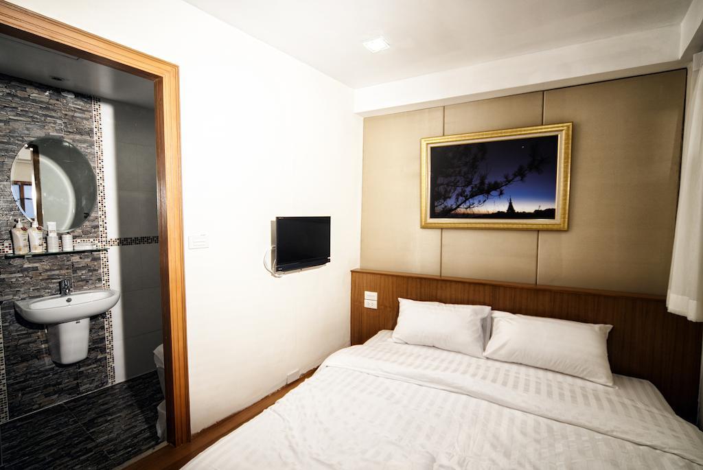 Oyo 1093 De Nawarat Chiang Mai Boutique Apartment Camera foto